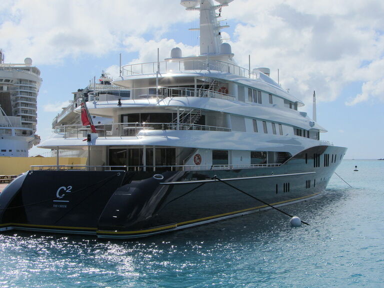 1200px-Super_Yacht_C2.JPG